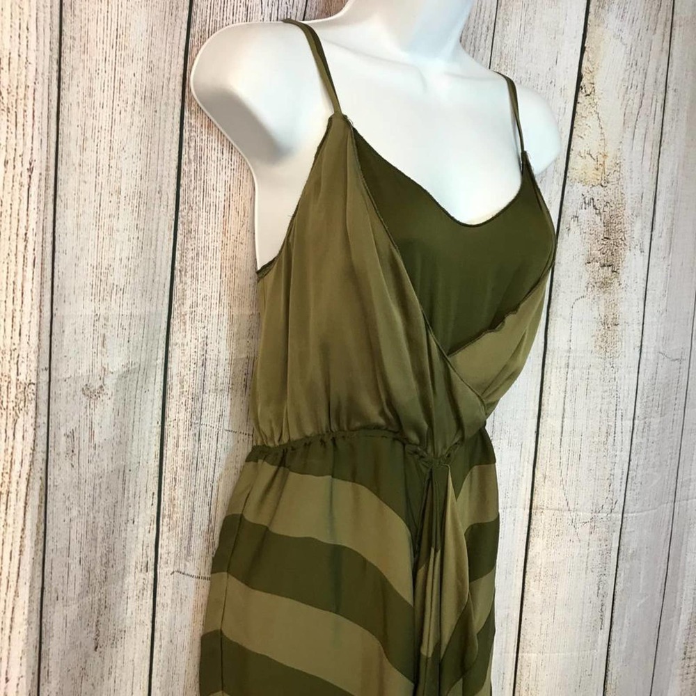 Gorgeous Spaghetti Straps Cross Pleated Chiffon Long Dresses Olive Green